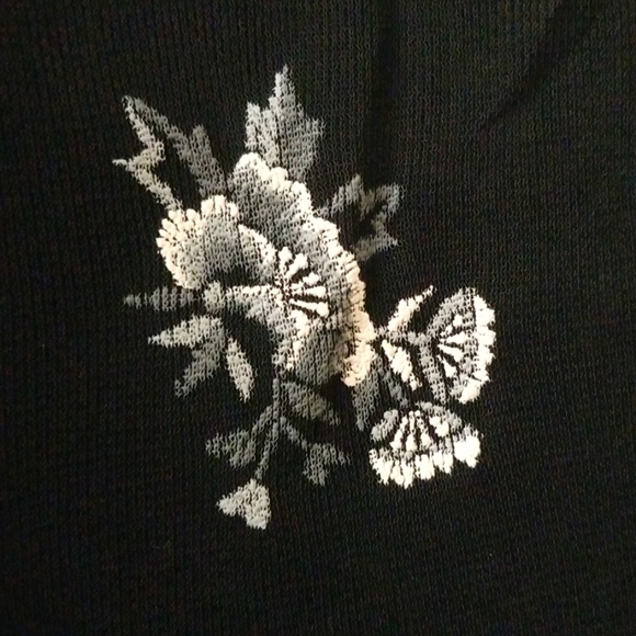 Dress - Picture 3 of 5